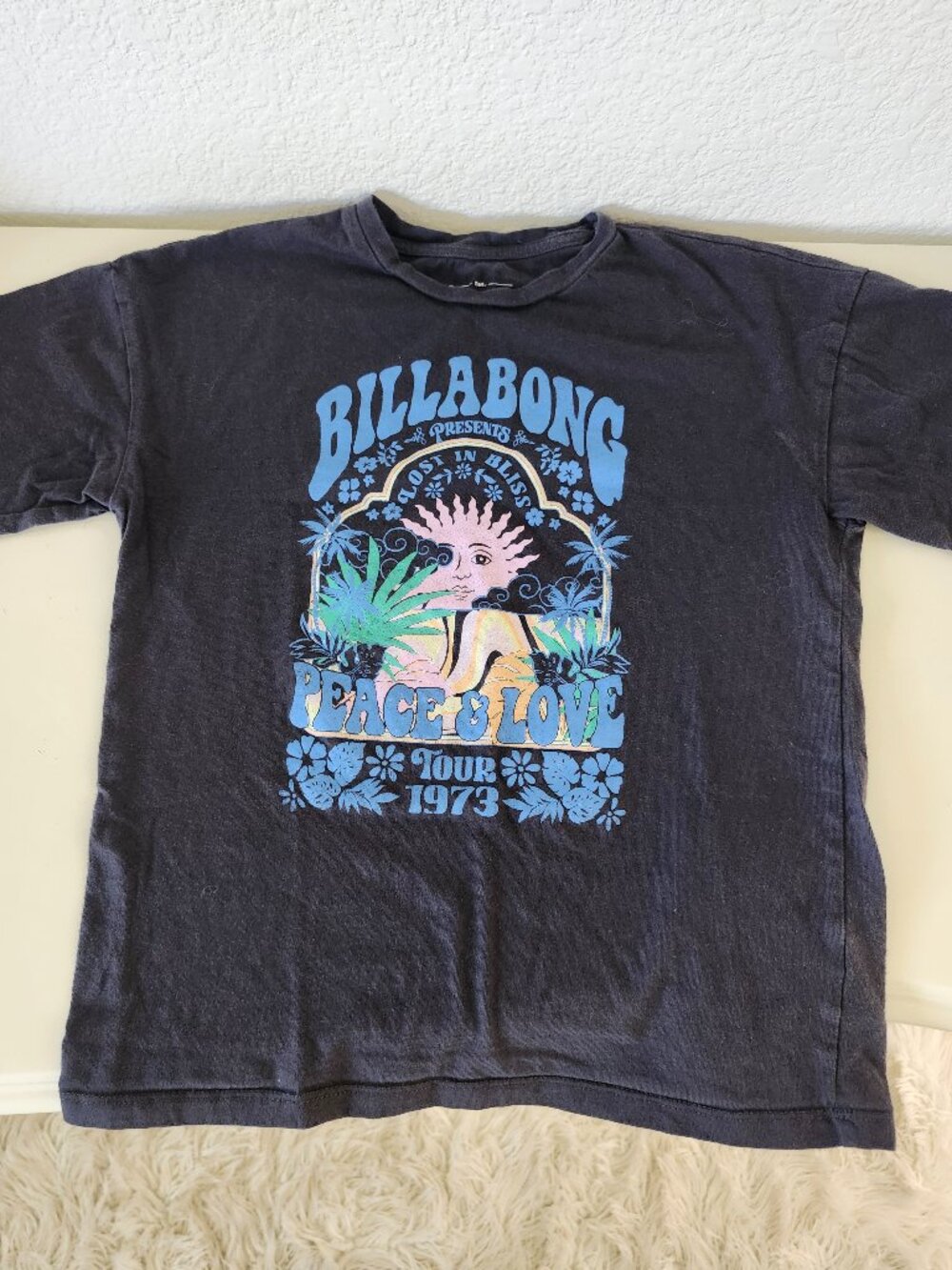 Billabong T-shirt